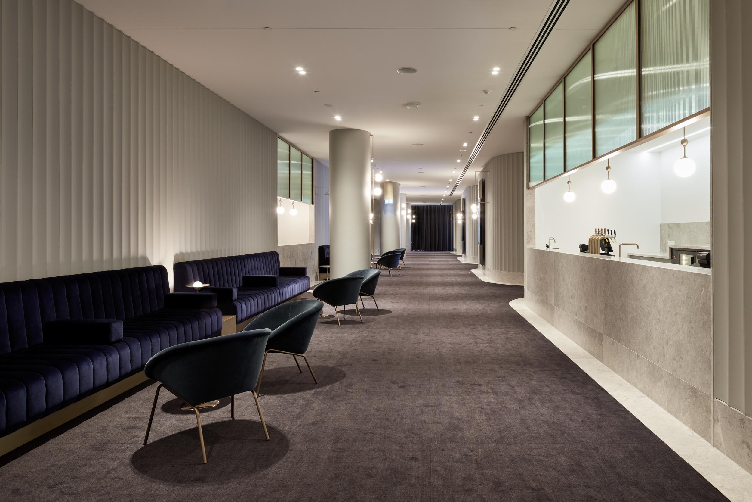 Eos By Skycity Adelaide Luaran gambar The interior of the hotel